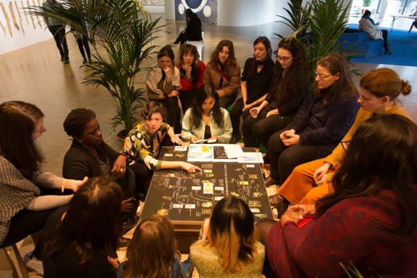 Sensing salon