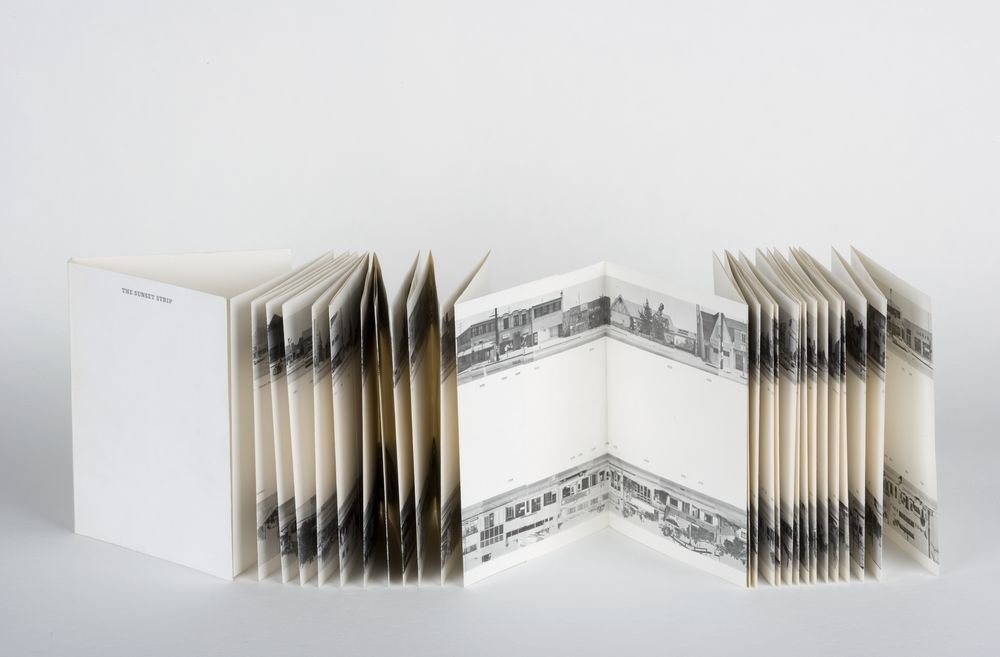 Every Building on The Sunset Strip Ruscha, Edward MACBA Museu d'Art