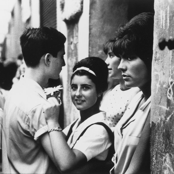 Xavier Miserachs "Festes de Gràcia, Barcelona", 1964