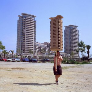 Jordi Colomer "Anarchitekton (Barcelona, Bucarest, Brasilia, Osaka)", 2002-2004