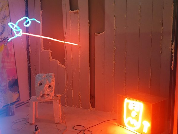 Marria Pratts. Sento una música dintre del cap (Transformació d'un pensament borrós) (Escucho una música en la cabeza (Transformación de un pensamiento borroso)), 2021
