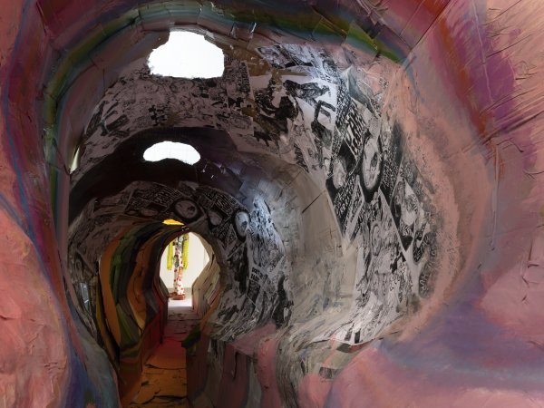 Sausages, Antoni Hervàs
Antoni Hervàs, Sausages, OKELA (Bilbao, 2021). Foto: Mikel Escauriaza.