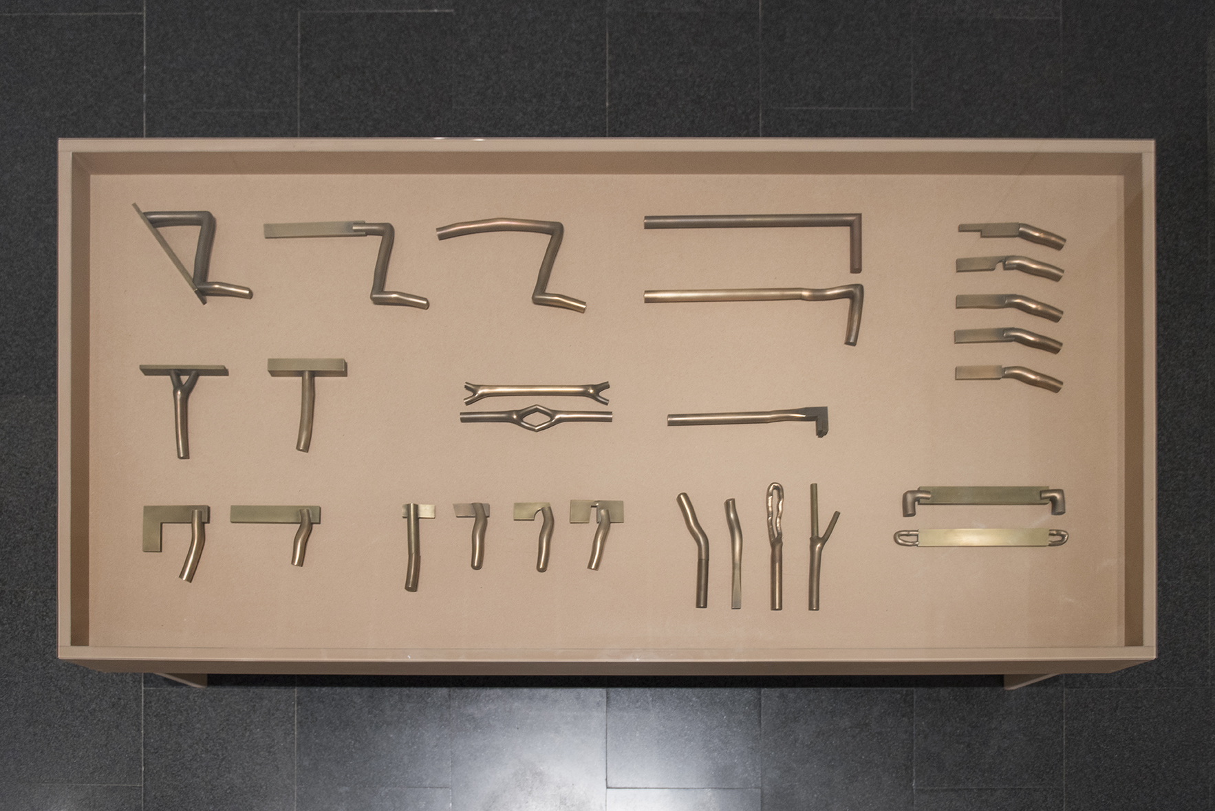 Vistas de la exposición "Sergi Aguilar. Reverso/Anverso (1972-2015)", 2015. Foto: Roberto Ruiz.