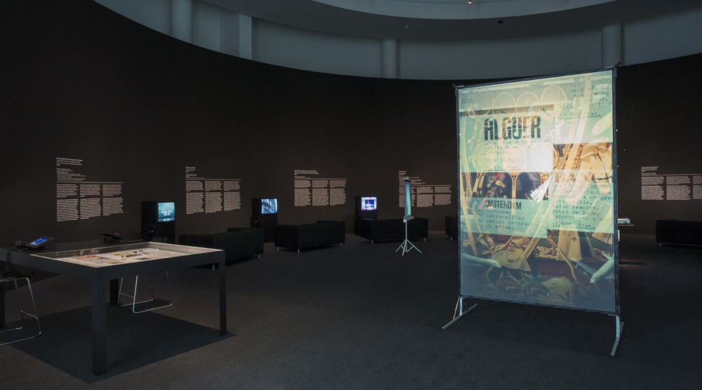'The Listening Eye. Eugeni Bonet: Screens, Projections, Writings' exhibition views, 2014