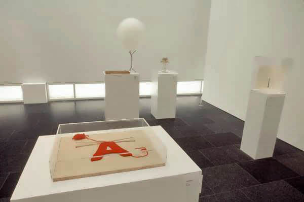 Holdings for a collection 2, exhibition view