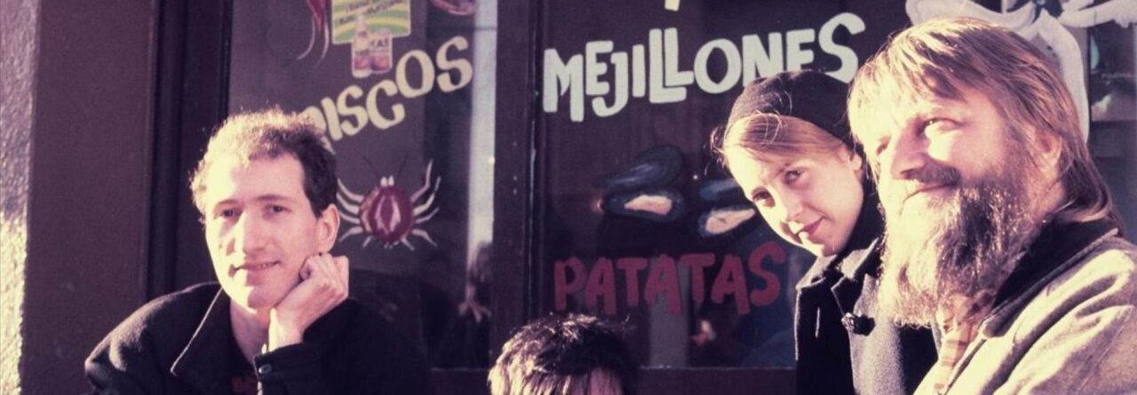 Fotograma de la película Arsenal. el viatge de Robert Wyatt