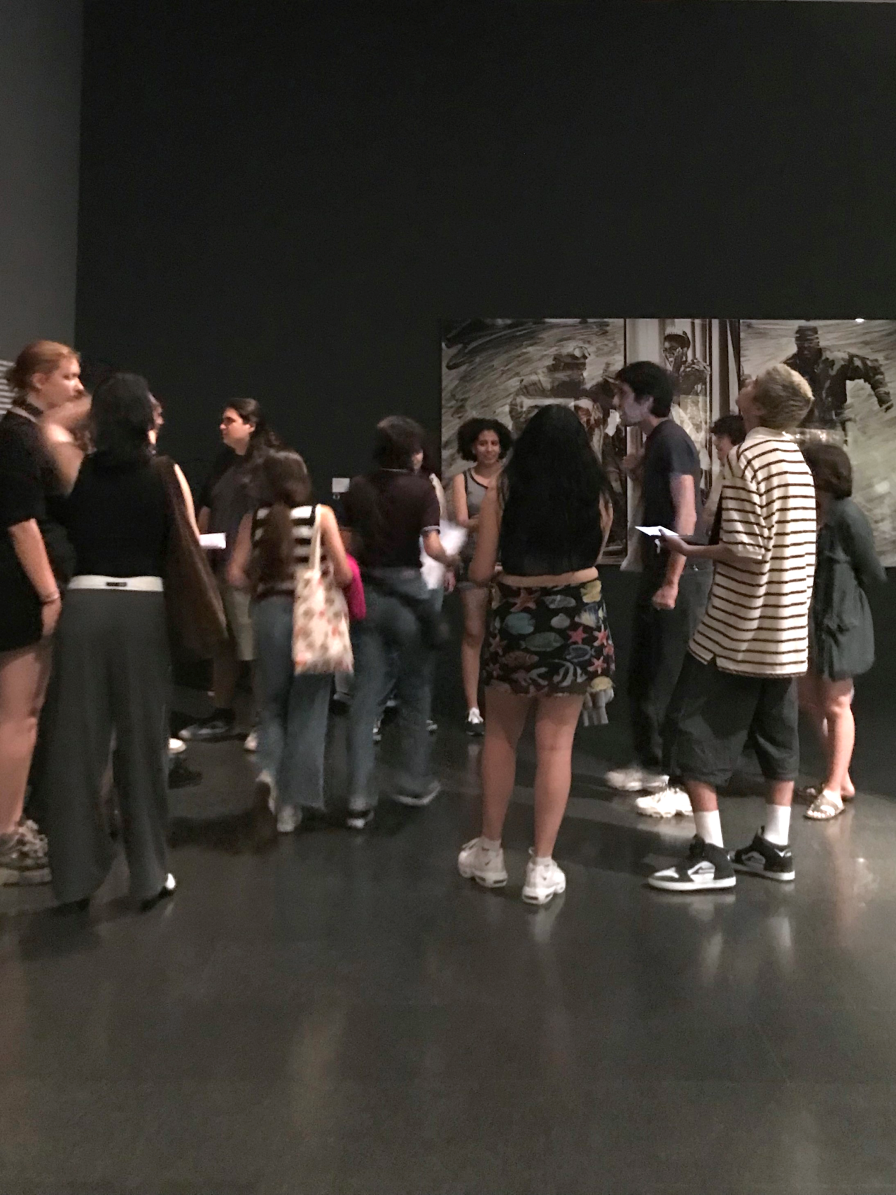 Visita de joves a la Col·lecció MACBA