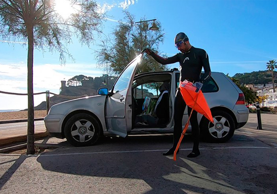 Condicions de treball #3 Marc Vives a la platja de Tossa de Mar