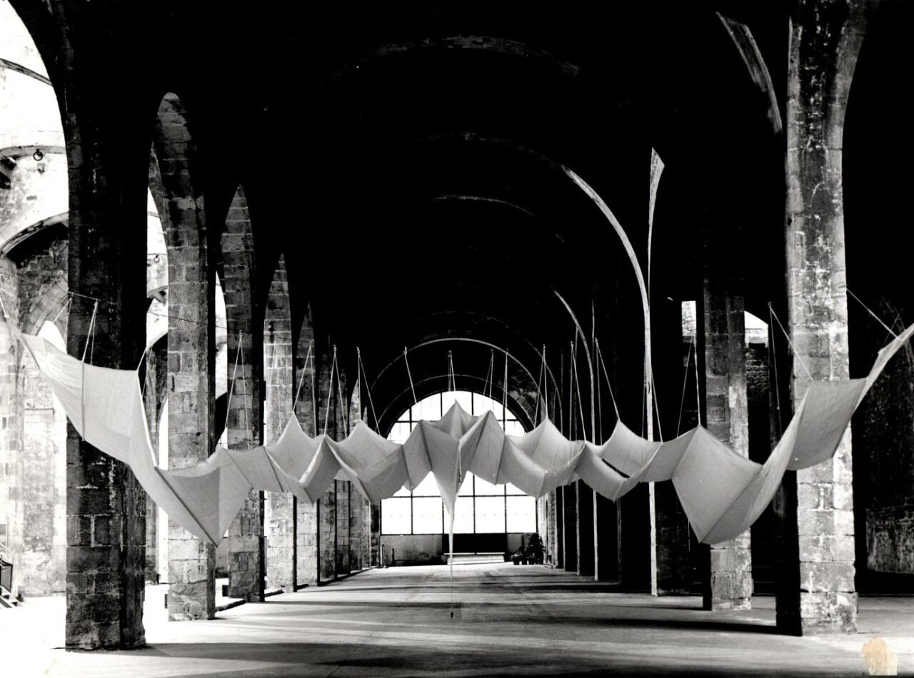 Aurèlia Muñoz "Ocell-estel B2", 1982. Col·lecció MACBA. Dipòsit de la Generalitat de Catalunya. Arxiu Aurèlia Muñoz. Foto: Josep Gri