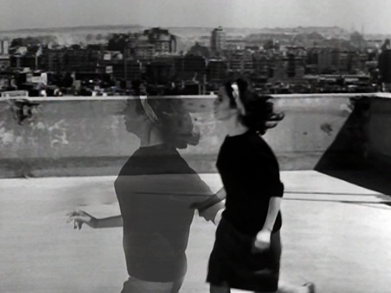 Basel Abbas y Ruanne Abou-Rahme, captura de 